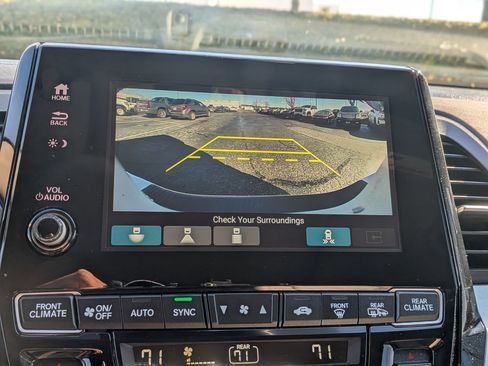 Used 2023 Honda Odyssey Touring image 29