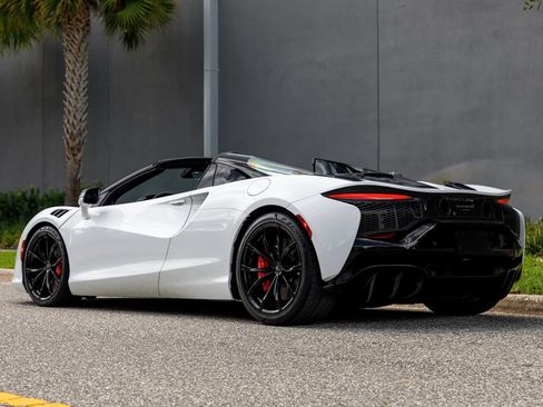 Used 2025 McLaren Artura Spider RWD image 27