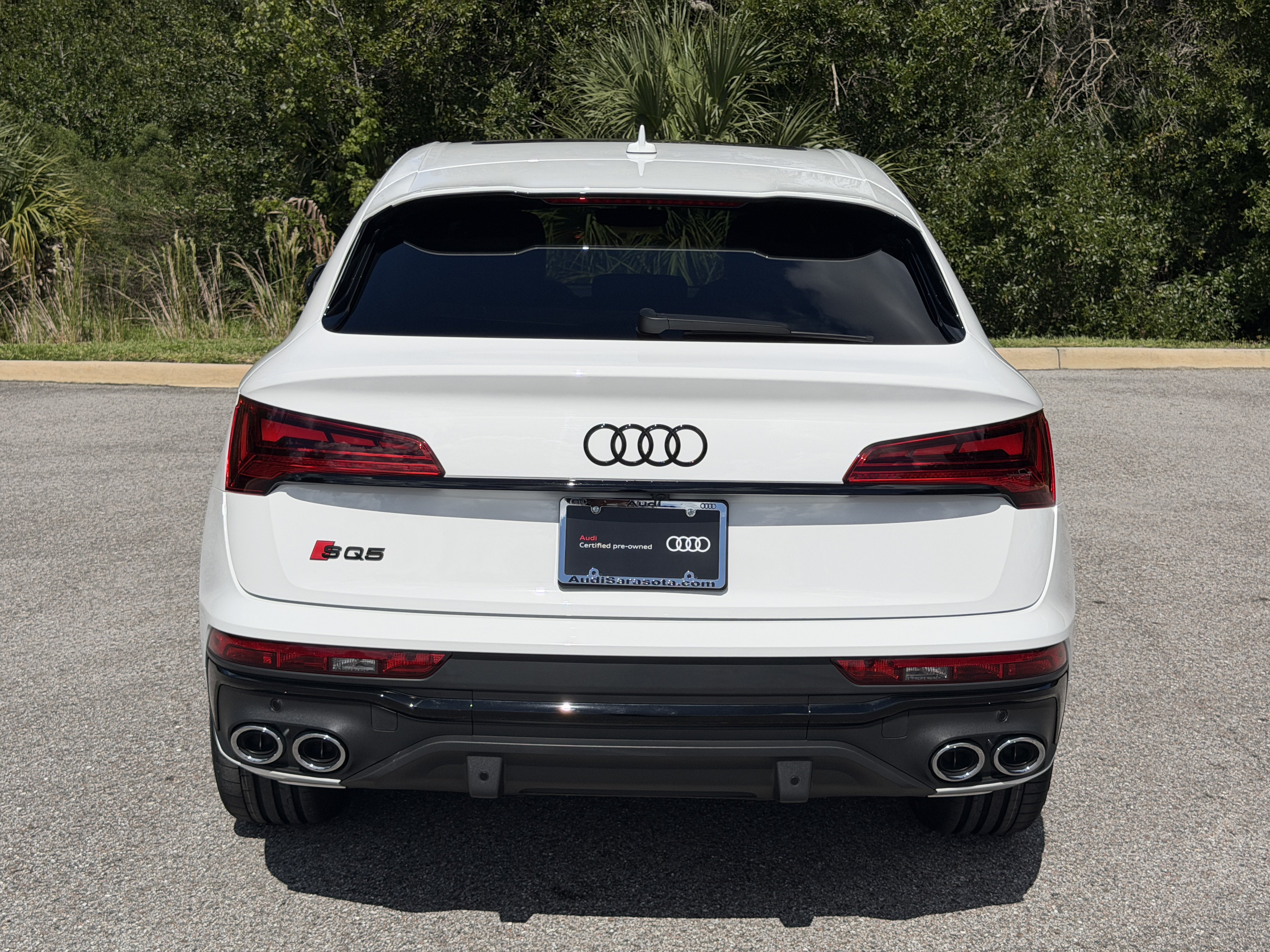 Certified 2023 Audi SQ5 Premium Plus AWD/4WD image 6