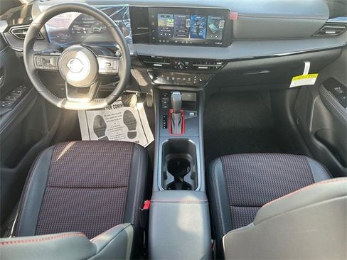 New 2026 Nissan Kicks SR image 10