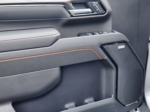 New 2026 GMC Sierra 2500 AT4 w/ AT4 Premium Plus Package image 12