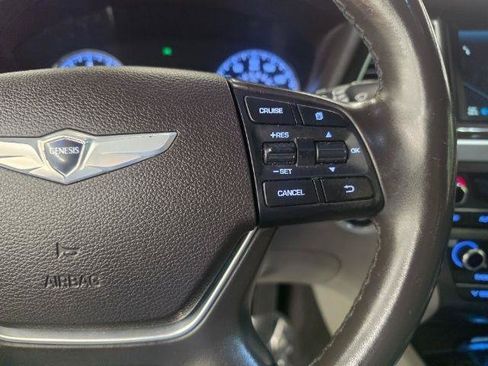 Used 2016 Hyundai Genesis 3.8 RWD image 22
