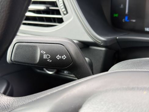 Certified 2025 Ford Escape Active AWD/4WD image 29