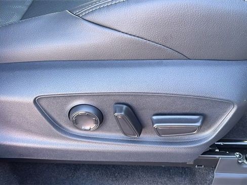 New 2025 Toyota Tacoma TRD Off-Road image 32