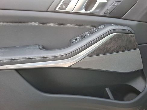 New 2026 BMW X5 xDrive40i w/ Premium Package image 10