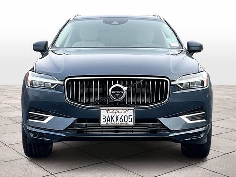 Used 2018 Volvo XC60 T8 Inscription w/ Advanced Package image 3