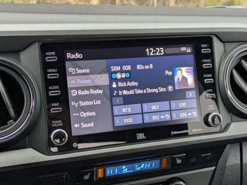 Used 2020 Toyota Tacoma TRD Off-Road image 20