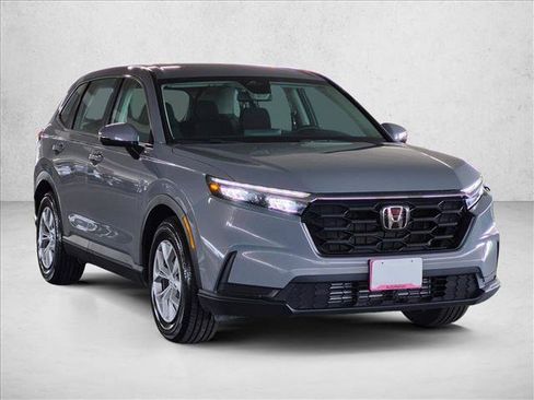 Used 2024 Honda CR-V LX image 3