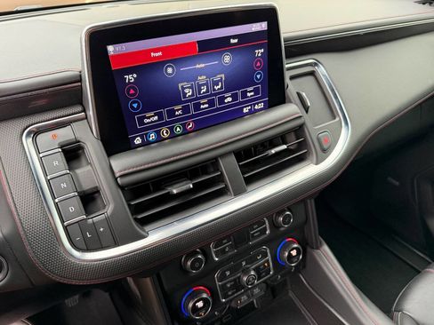 Used 2021 Chevrolet Suburban RST w/ Luxury Package image 29