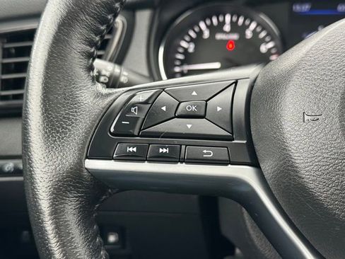 Used 2020 Nissan Rogue SL w/ Premium Package image 43