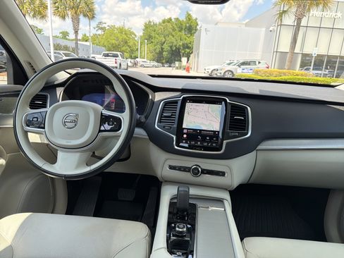 Certified 2023 Volvo XC90 B5 Core w/ Protection Package Premier image 29