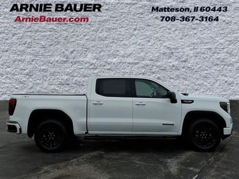 Used 2022 GMC Sierra 1500 Elevation w/ X31 Off-Road Package image 4