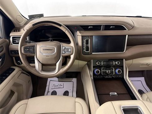 Used 2024 GMC Yukon Denali image 21