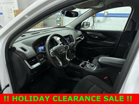 Used 2023 GMC Terrain SLE image 27