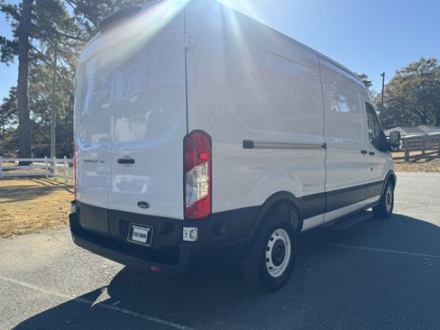 Used 2019 Ford Transit 150 148 Medium Roof image 3