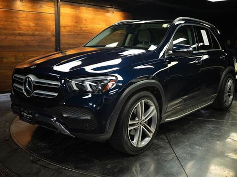 Used 2022 Mercedes-Benz GLE 350 4MATIC image 2