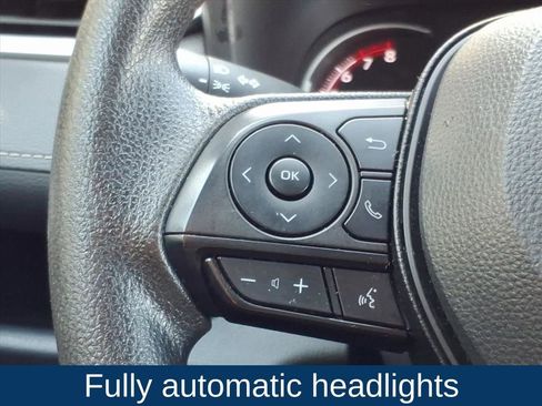 Used 2024 Toyota RAV4 XLE image 12