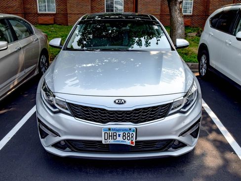 Used 2020 Kia Optima Premium FWD image 3