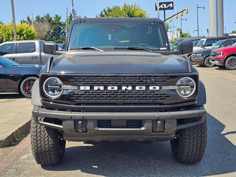 New 2026 Ford Bronco Big Bend w/ Black Diamond Package AWD/4WD image 2