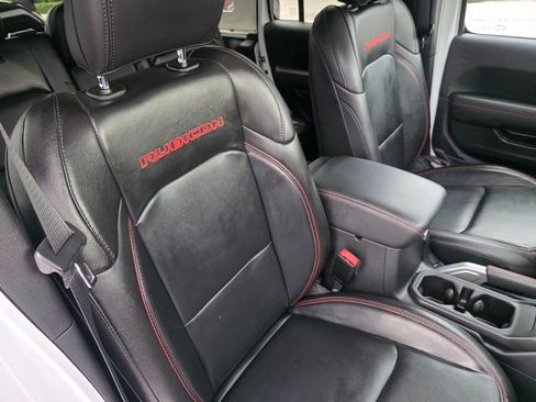 Used 2021 Jeep Wrangler Unlimited Rubicon image 35