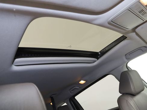 Used 2018 Honda Odyssey EX-L image 10