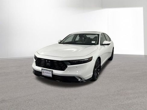 Certified 2023 Honda Accord Touring image 26