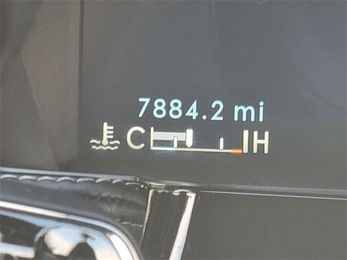 Certified 2024 Lincoln Corsair AWD image 36