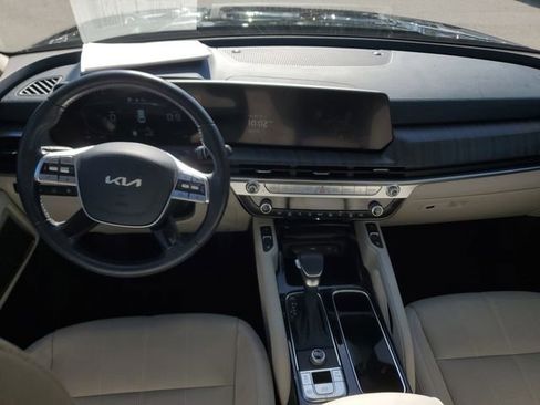 Certified 2023 Kia Telluride EX w/ EX Captain's Chair Package image 11