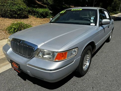 Used 2001 Mercury Grand Marquis LS RWD image 10