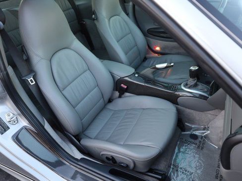 Used 2003 Porsche 911 Targa RWD image 46