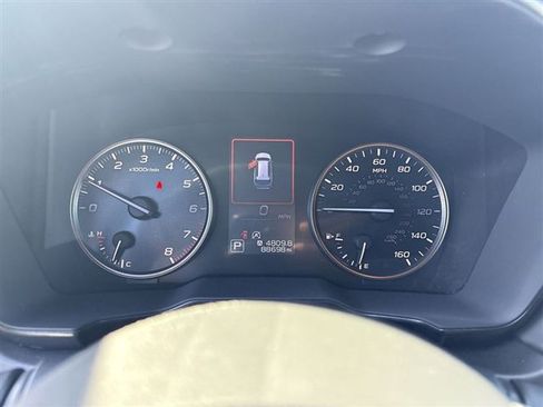 Used 2022 Subaru Outback Wilderness image 11
