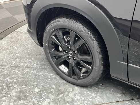 New 2025 MAZDA CX-30 AWD 2.5 S w/ Select Sport Pkg image 23