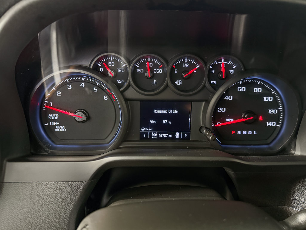Used 2024 Chevrolet Silverado 1500 Custom w/ Turbomax Blackout Package AWD/4WD image 30