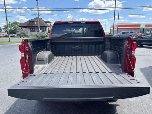 Used 2024 Chevrolet Silverado 1500 LTZ w/ LTZ Premium Package AWD/4WD image 6