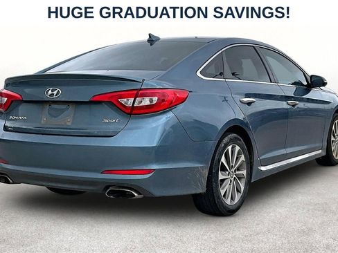 Used 2015 Hyundai Sonata Sport w/ Option Group 03 FWD image 2