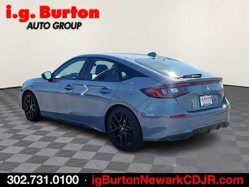 Used 2022 Honda Civic Sport image 4