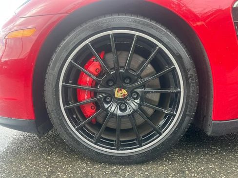 Used 2015 Porsche Panamera GTS AWD/4WD image 32