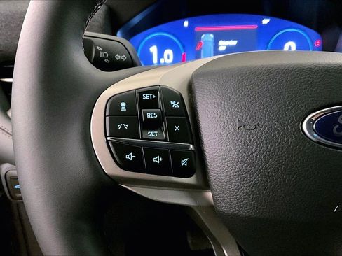 New 2026 Ford Explorer Active image 17