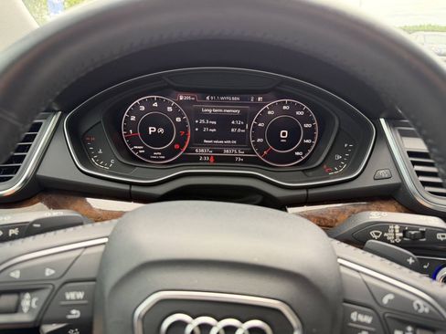 Used 2018 Audi Q5 2.0T Premium Plus AWD/4WD image 27