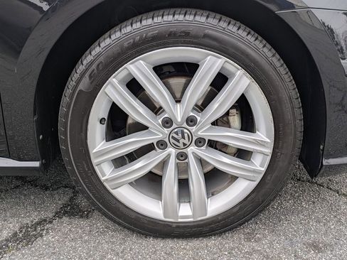 Used 2018 Volkswagen Passat 2.0T SE image 11