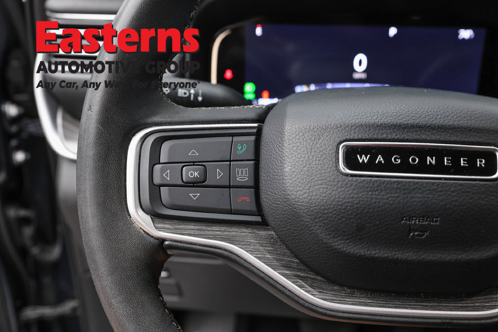 Used 2024 Jeep Wagoneer L Series II w/ Flexible Seating Group RWD image 16