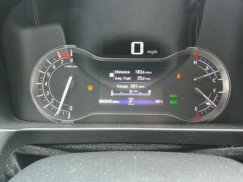 Used 2016 Honda Pilot Touring image 10