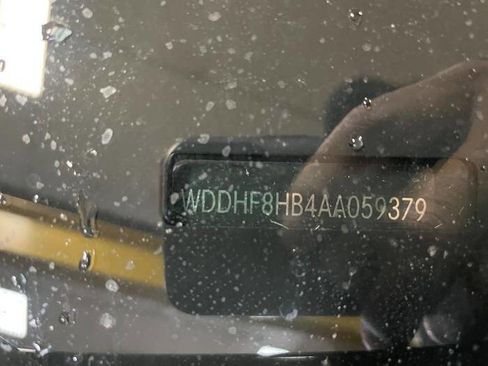 Used 2010 Mercedes-Benz E 350 4MATIC Sedan image 42