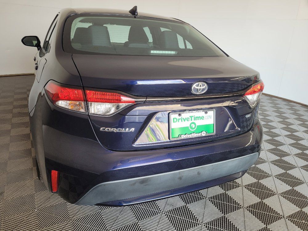 Used 2021 Toyota Corolla LE FWD image 6