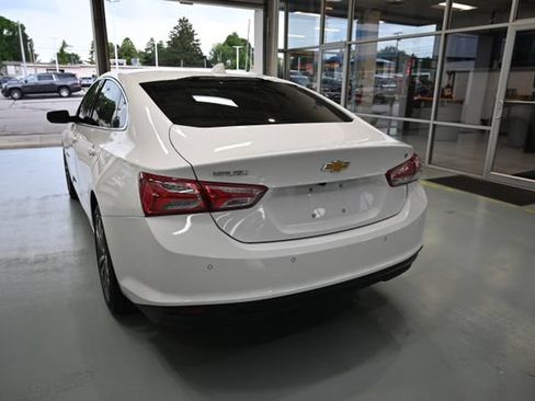 Used 2024 Chevrolet Malibu LT FWD image 6