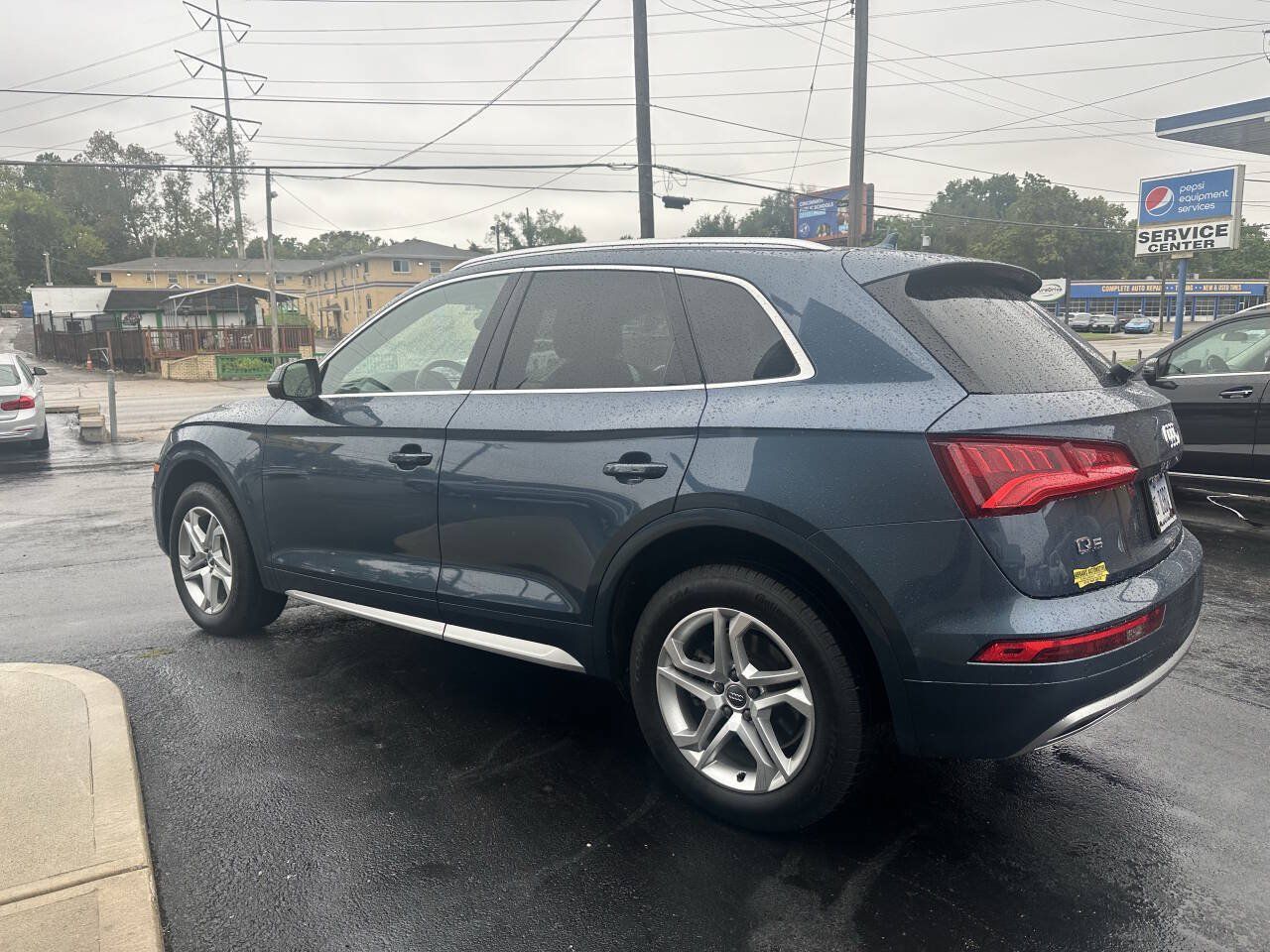 Used 2018 Audi Q5 2.0T Premium Plus w/ Premium Plus Package AWD/4WD image 11