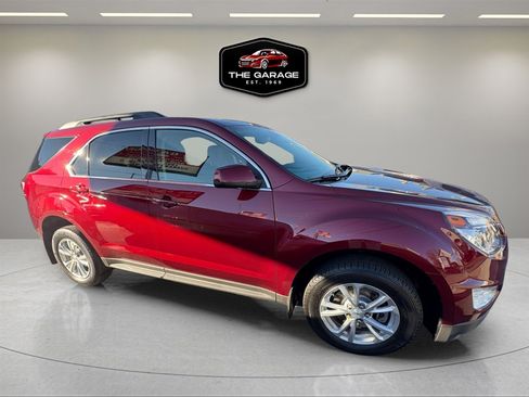 Used 2017 Chevrolet Equinox LT w/ Convenience Package image 12