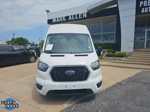 Used 2024 Ford Transit 350 XLT RWD image 8