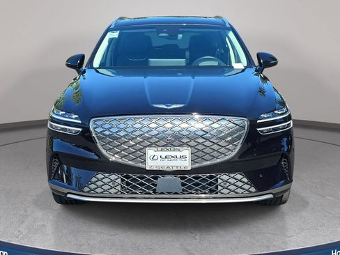 Used 2025 Genesis Electrified GV70 w/ Prestige Package AWD/4WD image 3