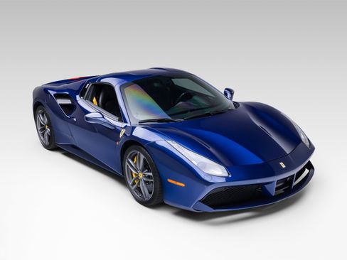 Certified 2017 Ferrari 488 Spider RWD image 15